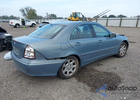 2006 Mercedes-Benz C 350 Luxury/Sport from USA, damaged, VIN WDBRF56H96F731773